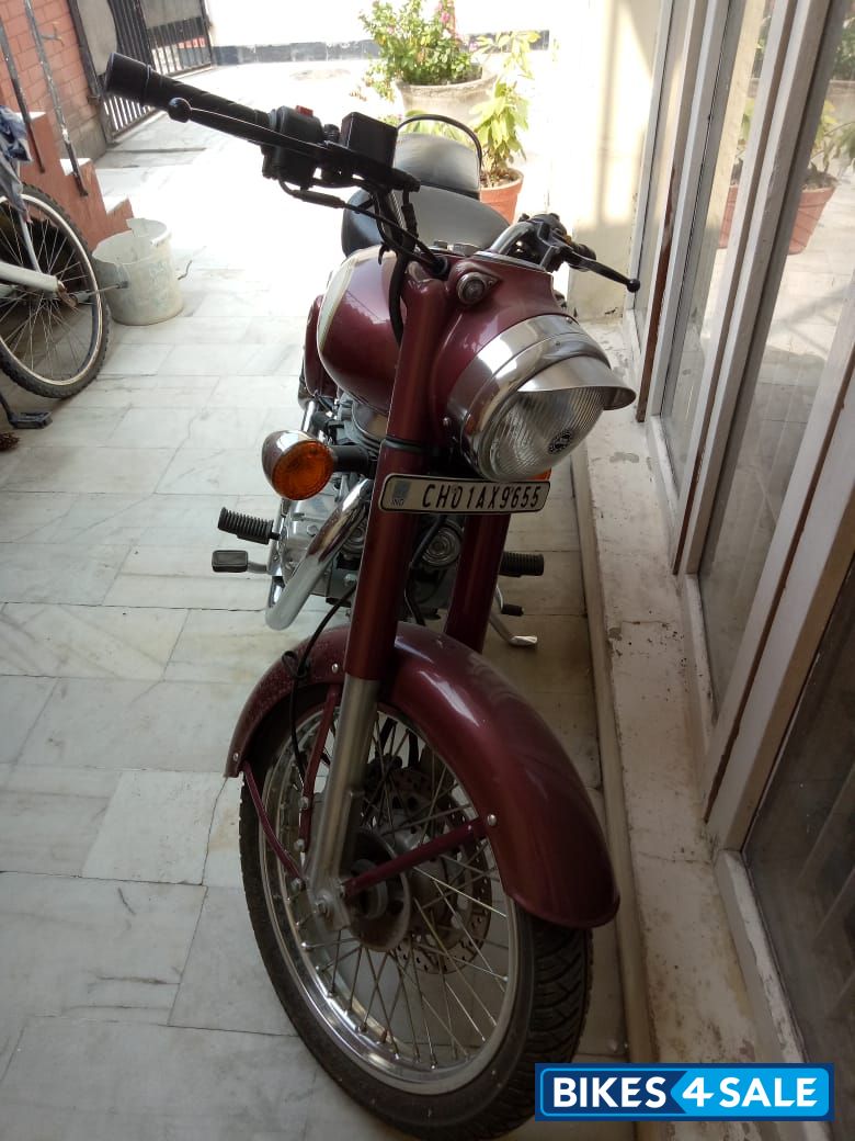 Maroon Red Royal Enfield Classic 350