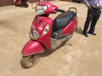 Red Suzuki Access 125