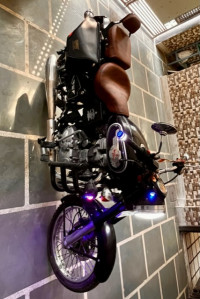 Royal Enfield Bullet Standard 500