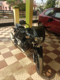 Black Bajaj Pulsar 200 DTSi