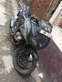 Light Green Yamaha Fazer