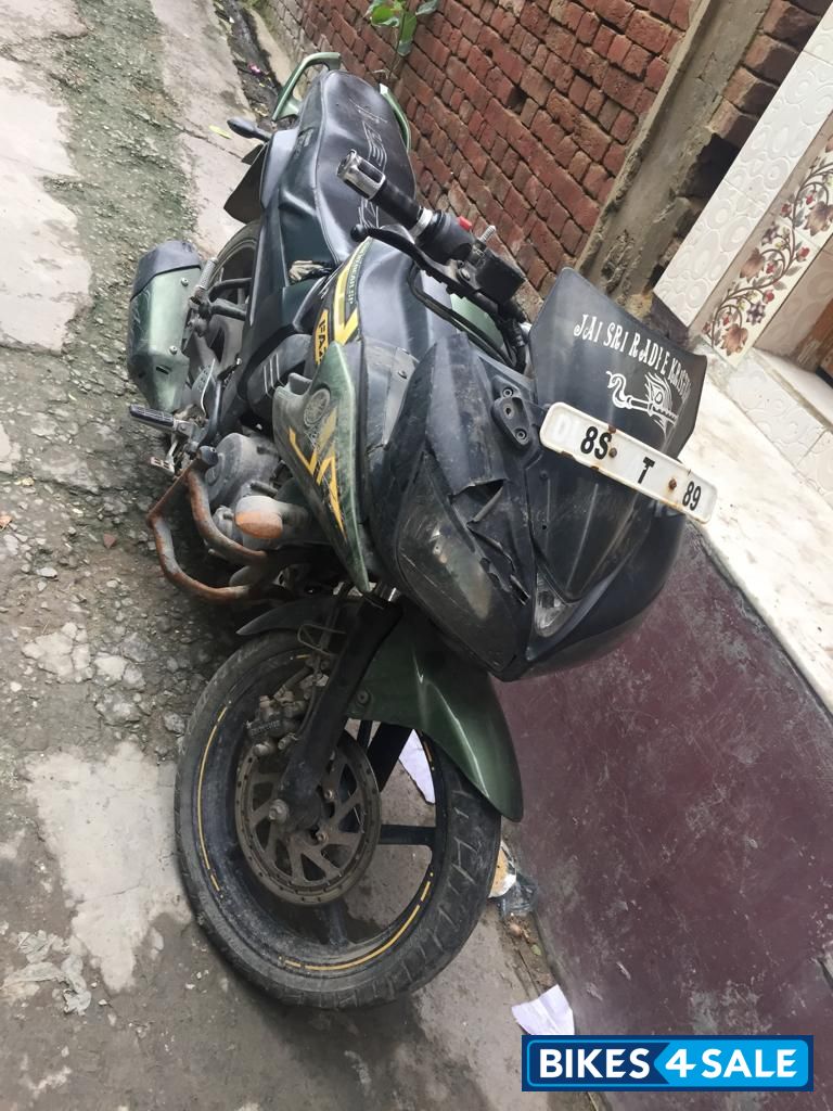 Light Green Yamaha Fazer Light Green Yamaha Fazer