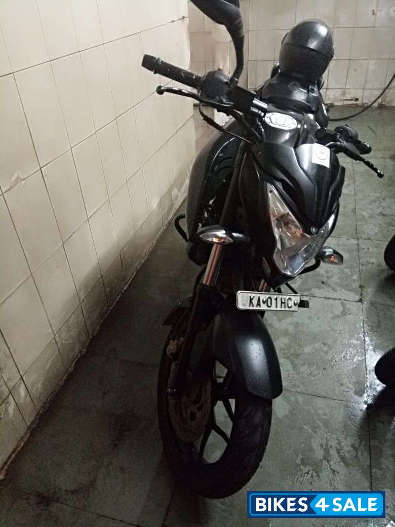 Bajaj Pulsar 200 NS