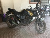 Battle Green Yamaha FZ-S