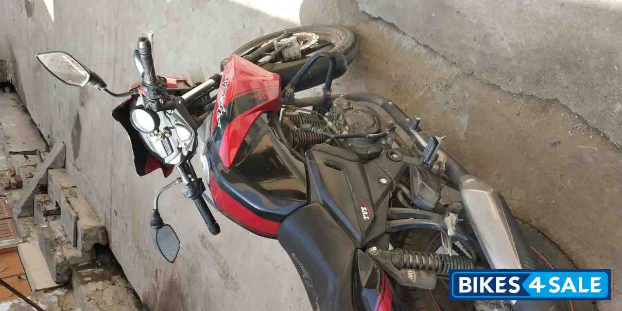 TVS Apache RTR 160 TVS Apache RTR 160
