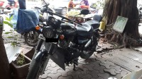 Black Royal Enfield Thunderbird TwinSpark 350