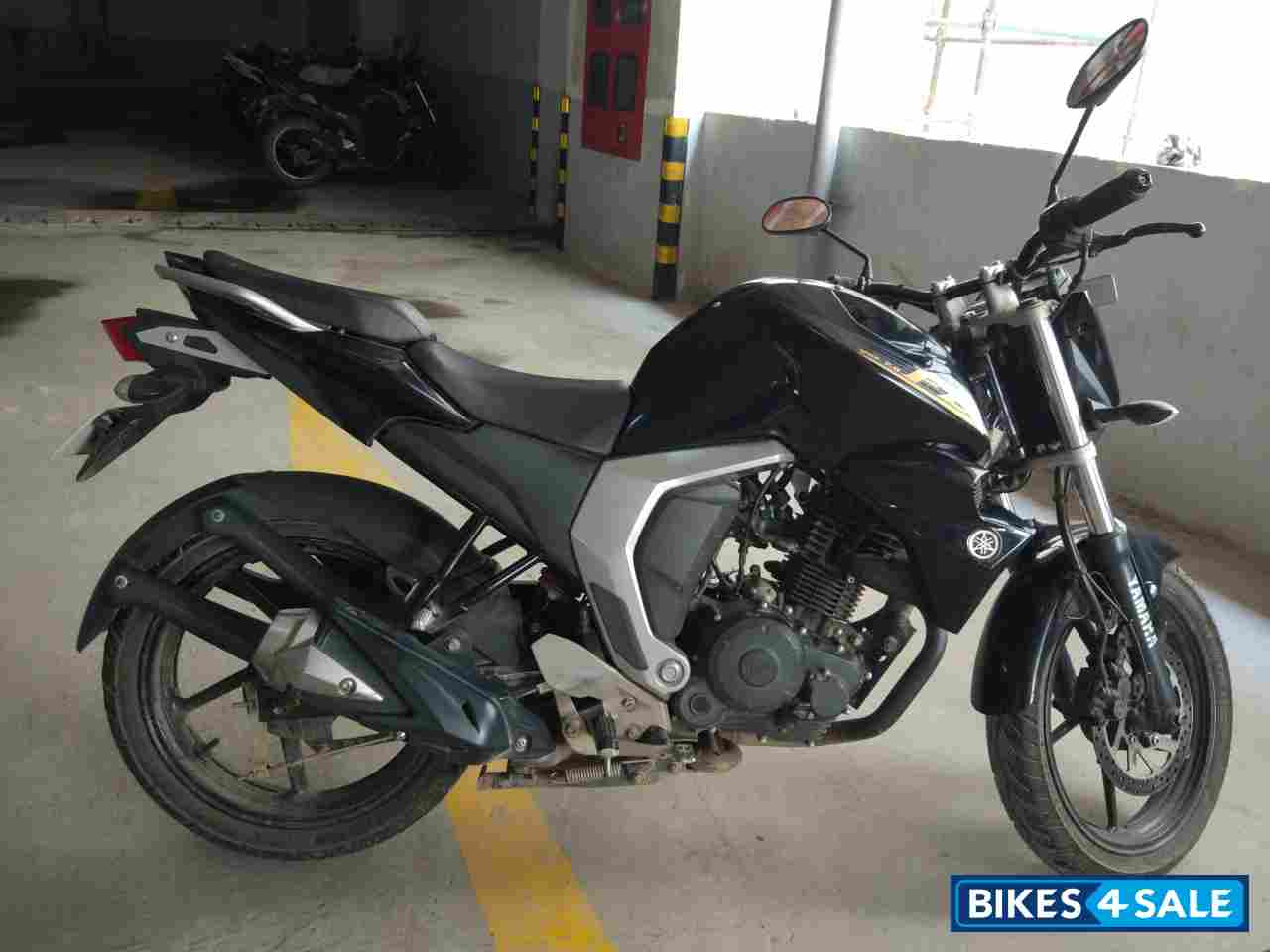 Panther Black Yamaha FZ FI V2