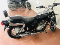 Bajaj Avenger 200 DTS-i