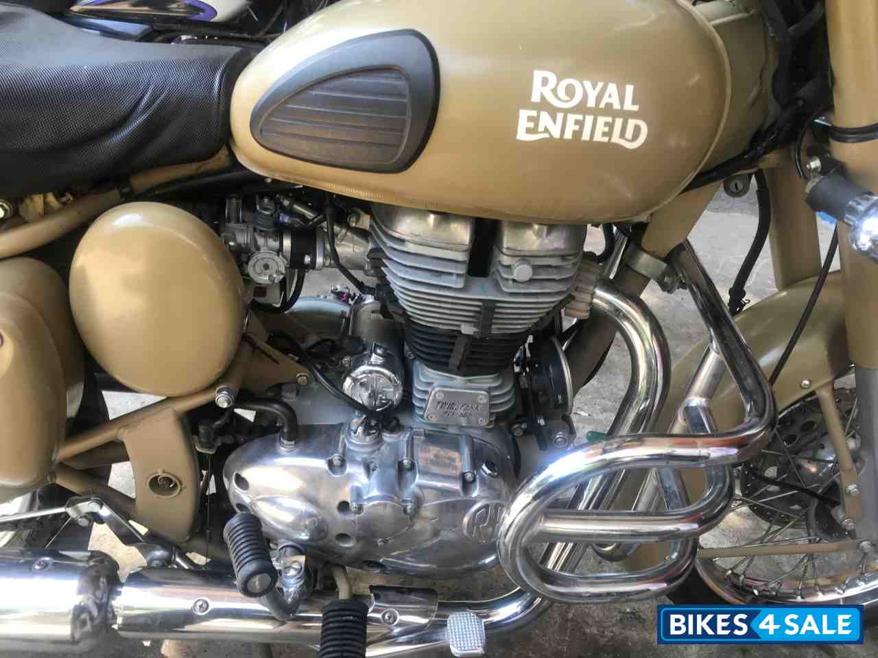 Royal Enfield Classic Desert Storm
