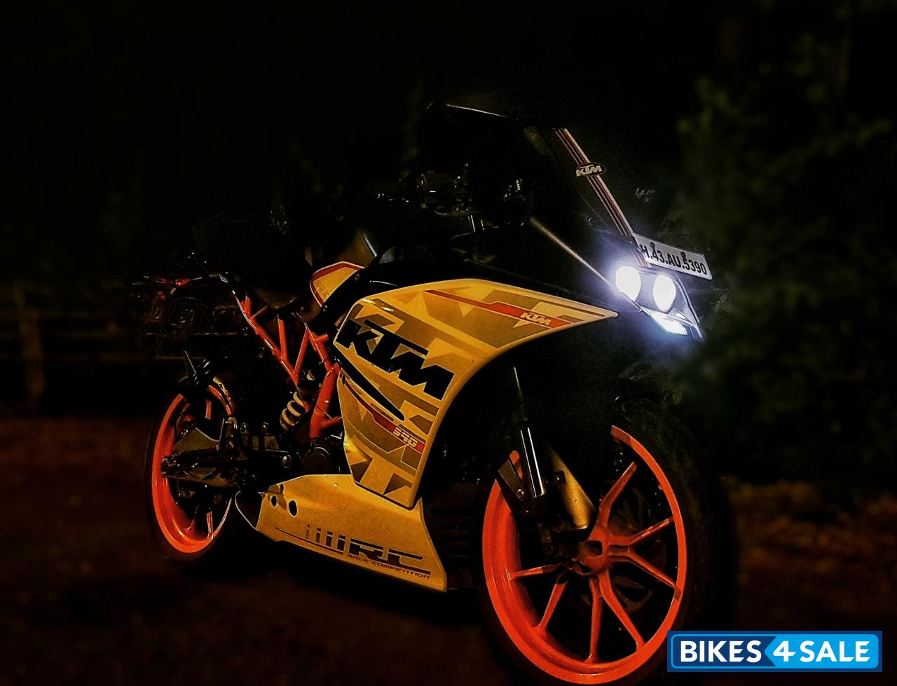 White And Orange KTM RC 390