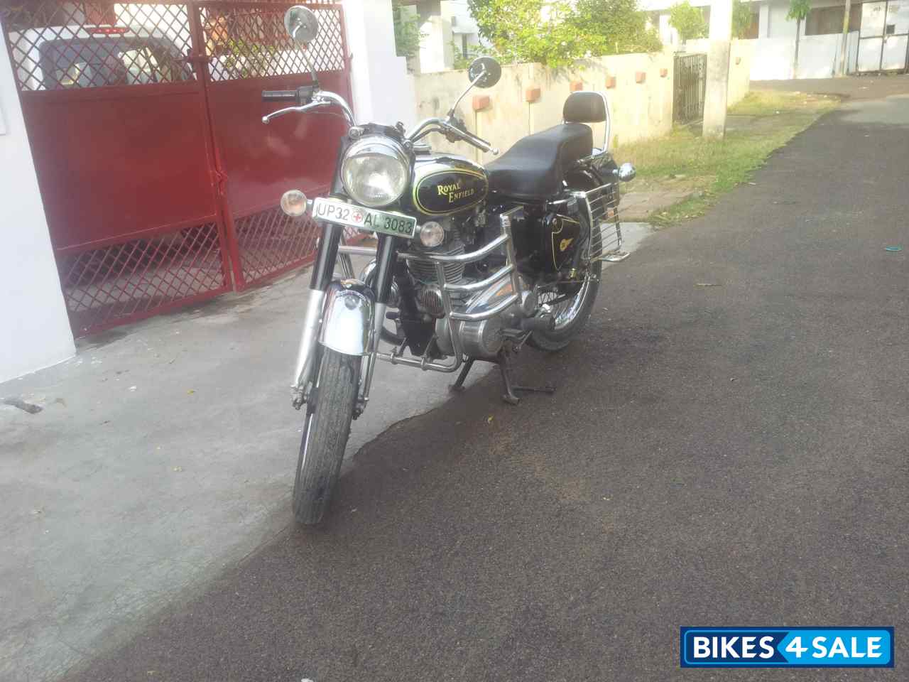 Royal Enfield Bullet Machismo 350 Old