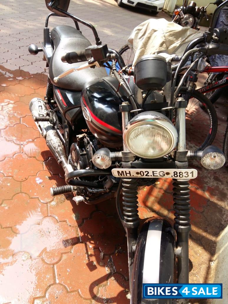Bajaj Avenger Street 220