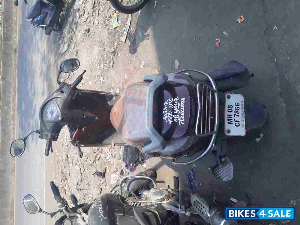 Maroon Honda Aviator Maroon Honda Aviator