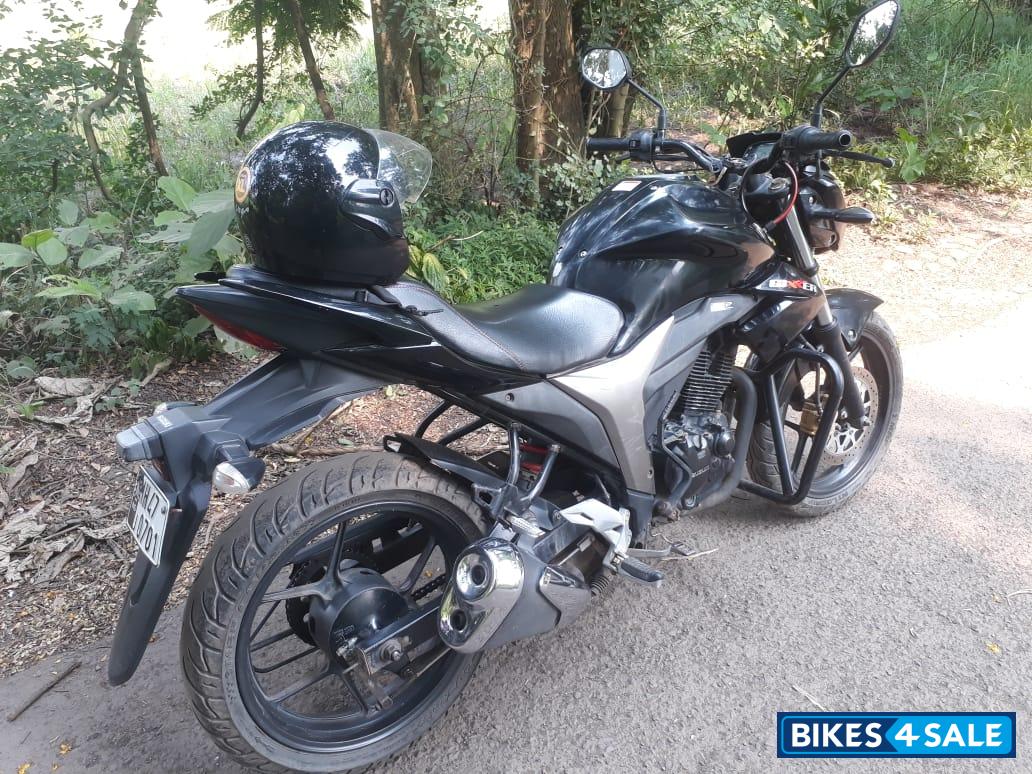 Suzuki Gixxer 150
