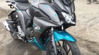 Blue Yamaha Fazer 25