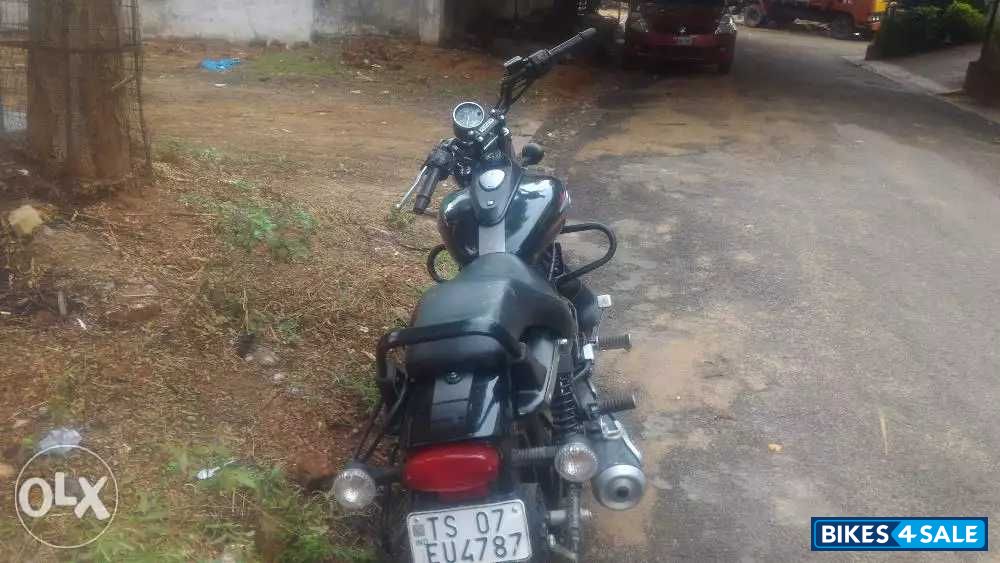 Bajaj Avenger Street 220 Bajaj Avenger Street 220