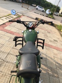 Olive Green Royal Enfield Classic 500
