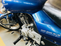 Plasma Blu Bajaj Avenger 220 DTS-i