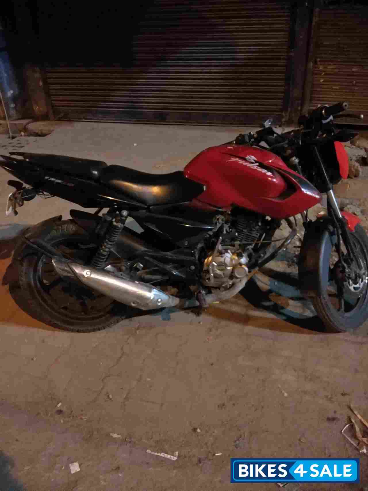 Bajaj Pulsar 135LS
