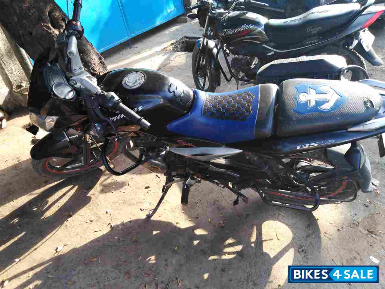 Bajaj Pulsar 135LS