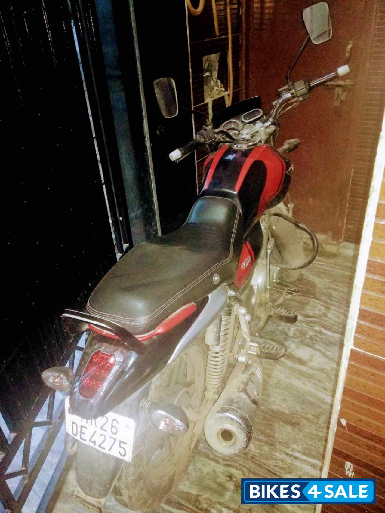 Black - Red Bajaj V15