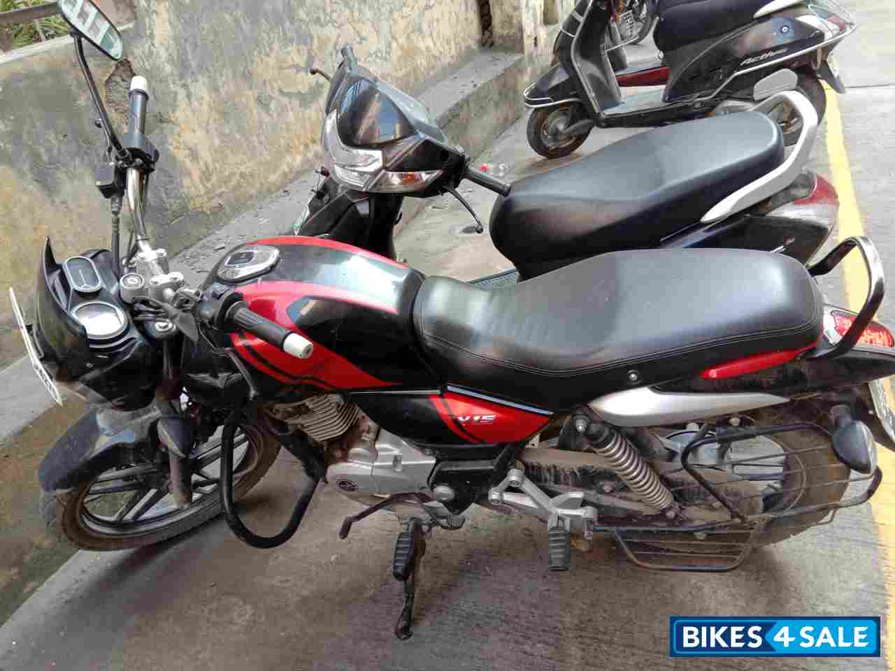 Black - Red Bajaj V15