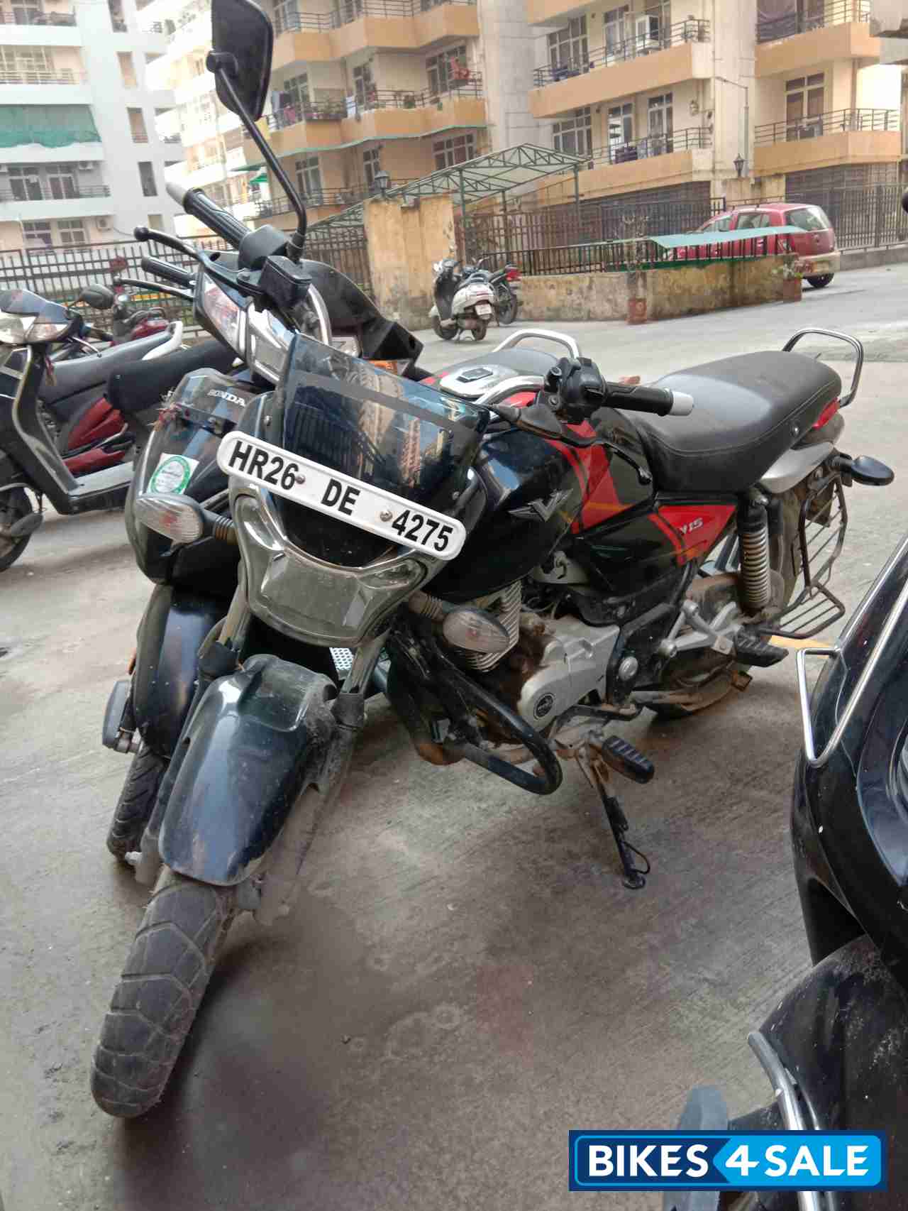 Black - Red Bajaj V15