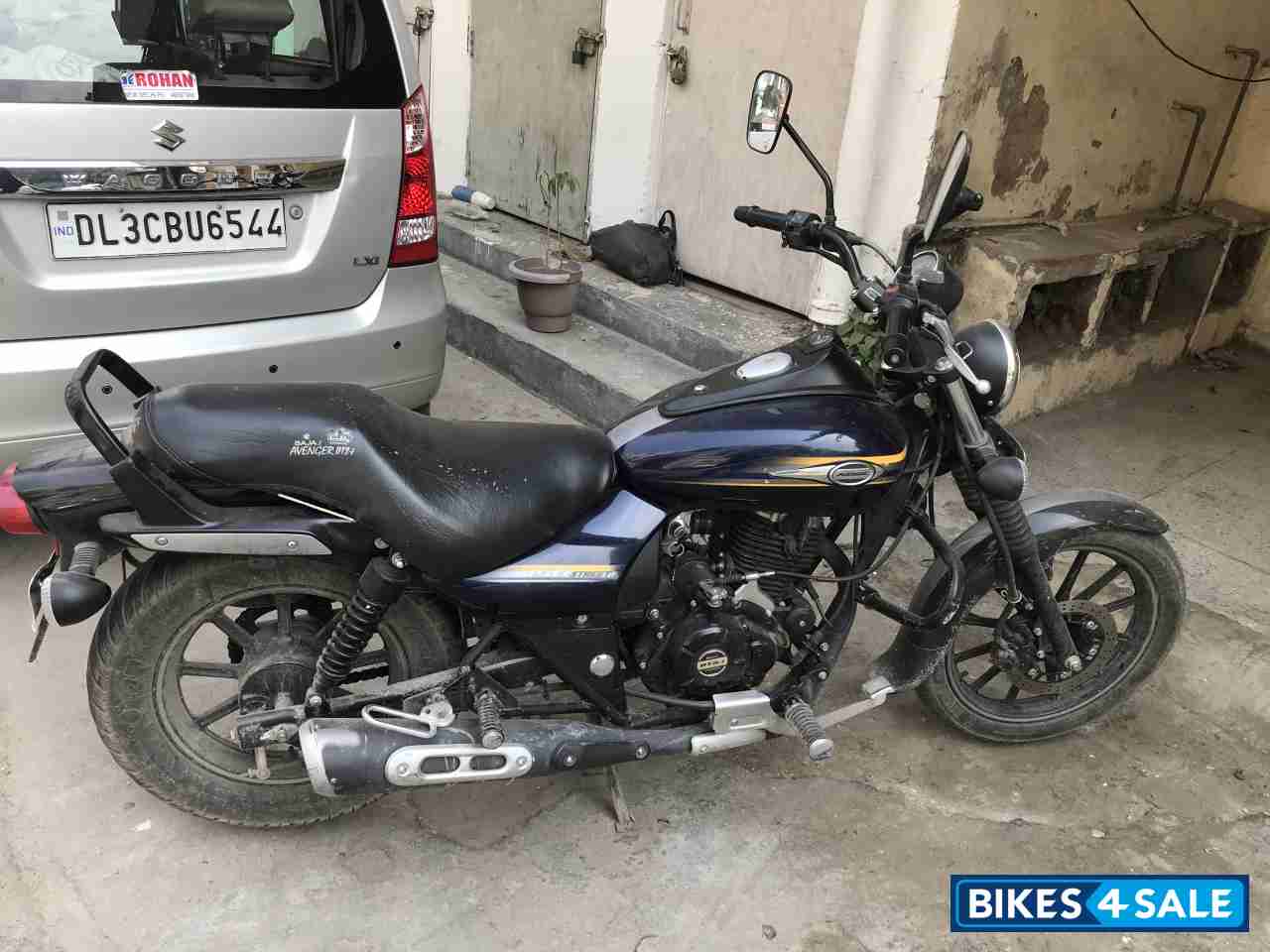 Bajaj Avenger Street 150
