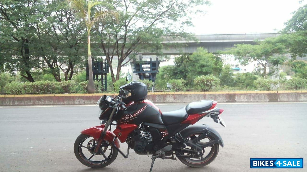 Orange Black Yamaha FZ FI V2