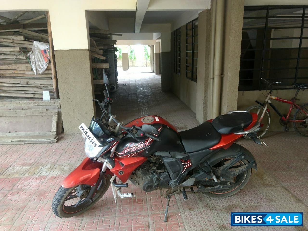 Orange Black Yamaha FZ FI V2