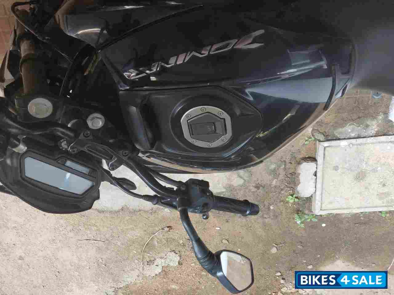 Bajaj Dominar 400 Disc