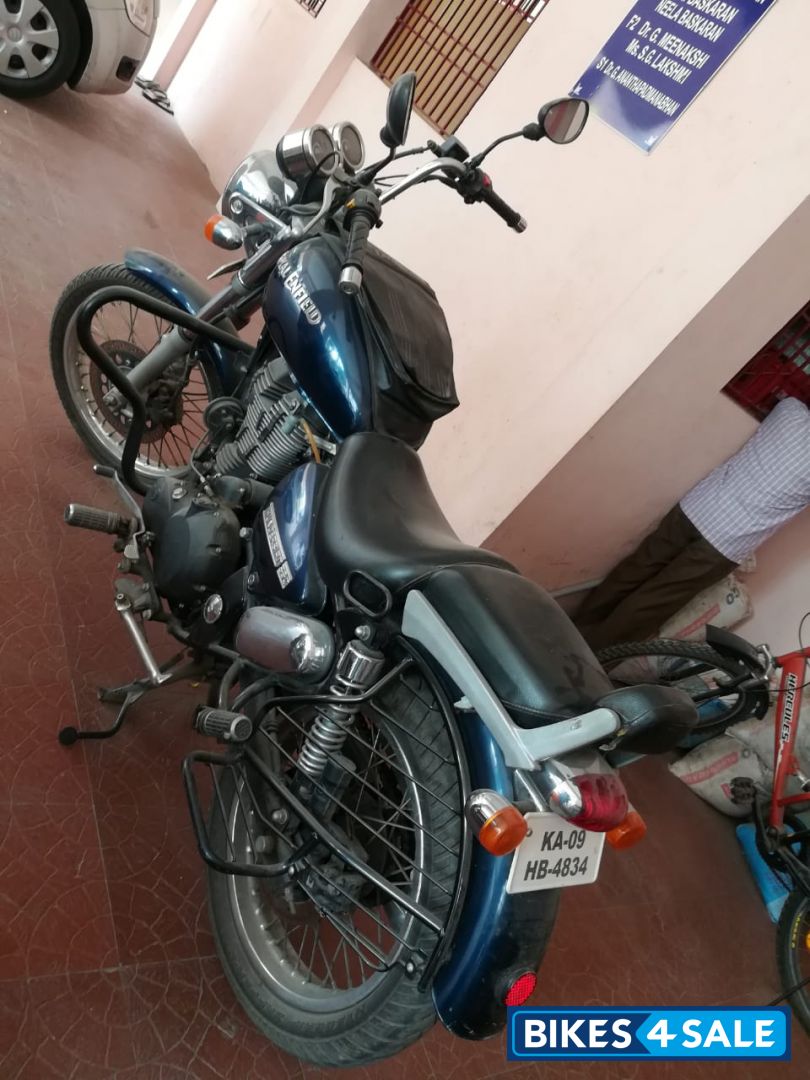 Marine Blue Royal Enfield Thunderbird 350 Marine Blue Royal Enfield Thunderbird 350