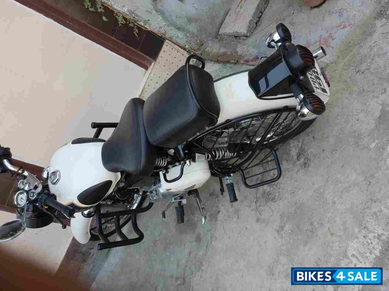 Royal Enfield Classic 350