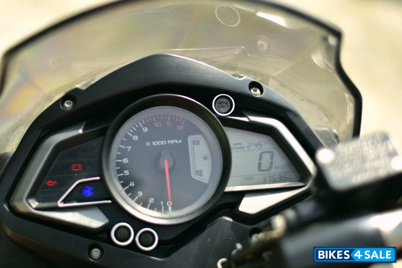 Red Bajaj Pulsar AS 150