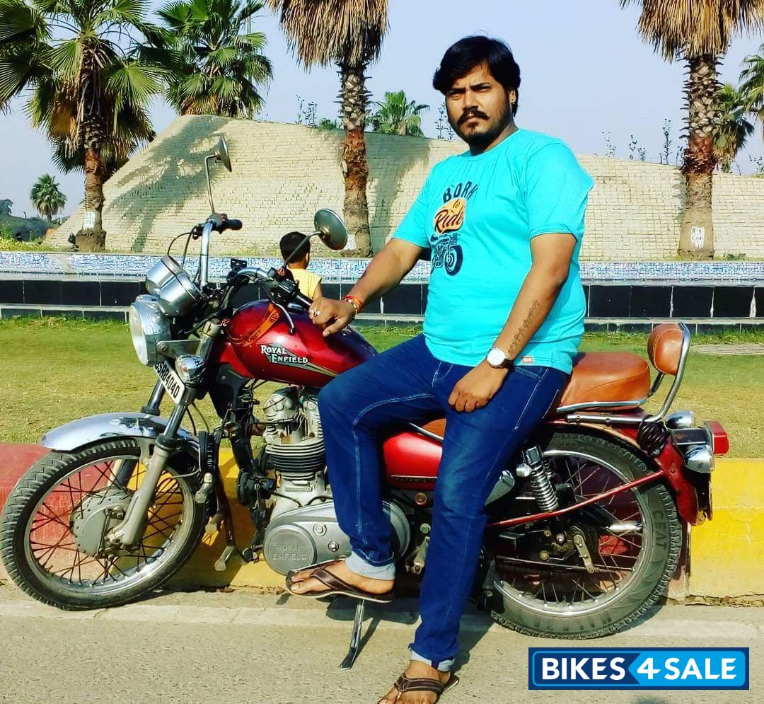 Mehroon Royal Enfield Thunderbird 350
