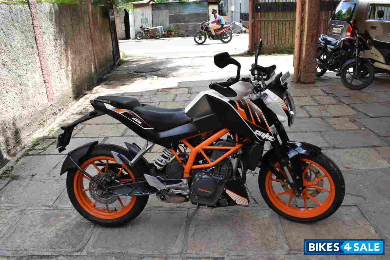 KTM Duke 390