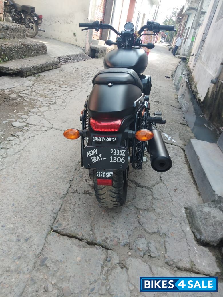 Met Black Harley Davidson Street 750