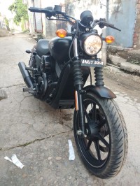 Met Black Harley Davidson Street 750