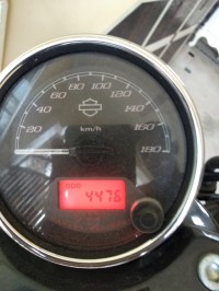 Met Black Harley Davidson Street 750