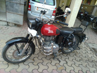 Redditch Red Royal Enfield Classic 350 Redditch Red