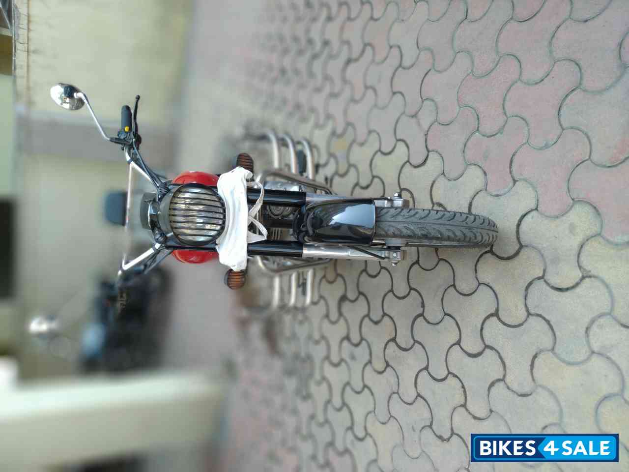 Redditch Red Royal Enfield Classic 350 Redditch Red