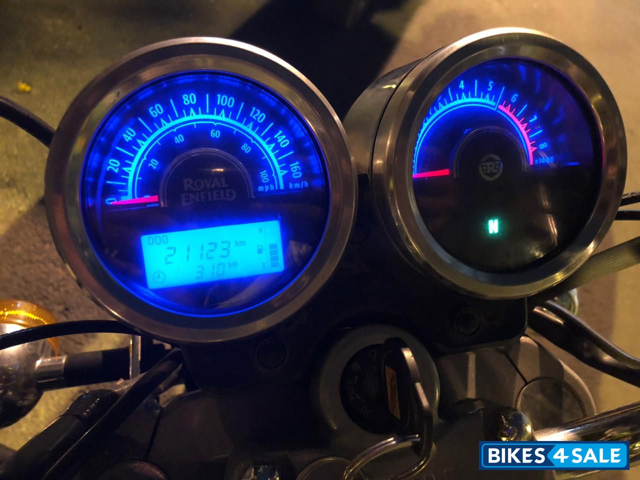 Black Royal Enfield Thunderbird 500