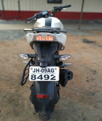 Pearl White TVS Apache RTR 200 4V