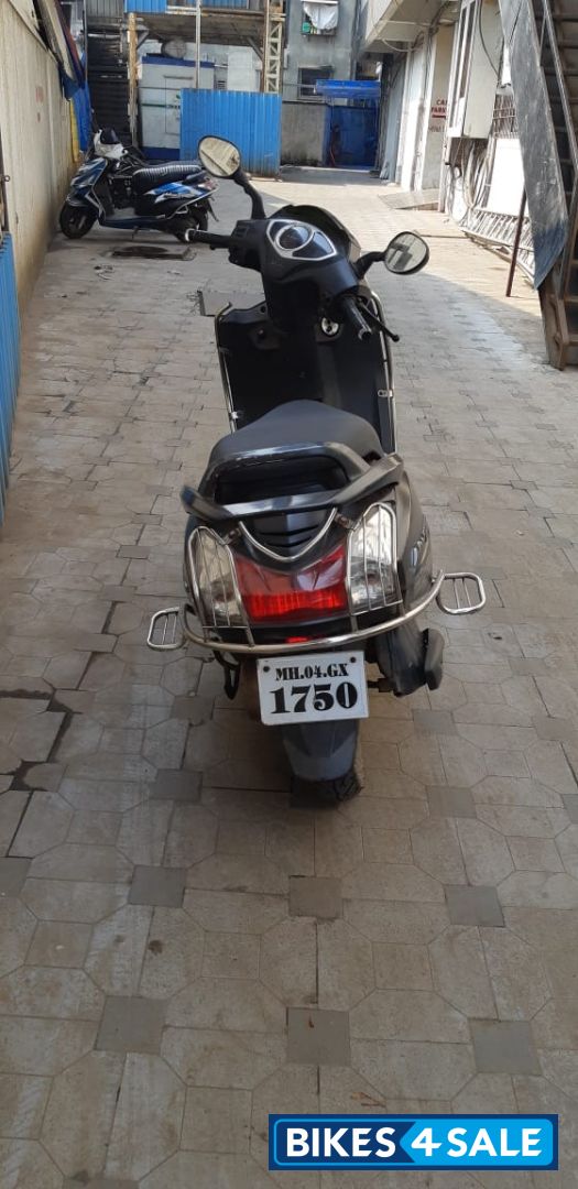 Matt Grey Hero Maestro