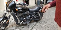 Black Harley Davidson Street 750