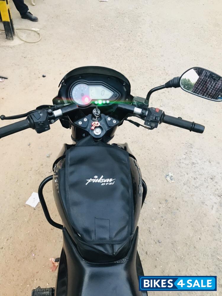 Black Bajaj Pulsar 150 DTSi Black Bajaj Pulsar 150 DTSi