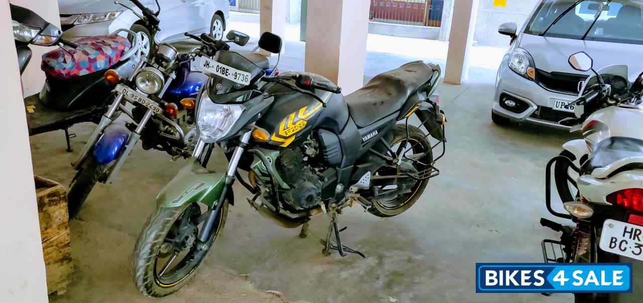 Matt Green Yamaha FZ-S