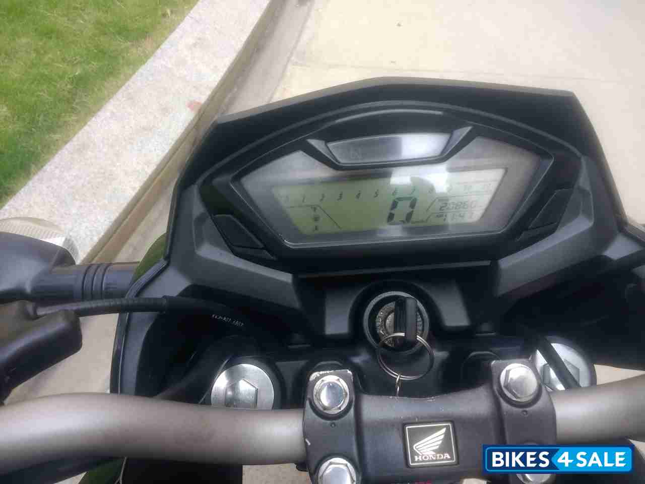 Honda CB Hornet 160R Honda CB Hornet 160R