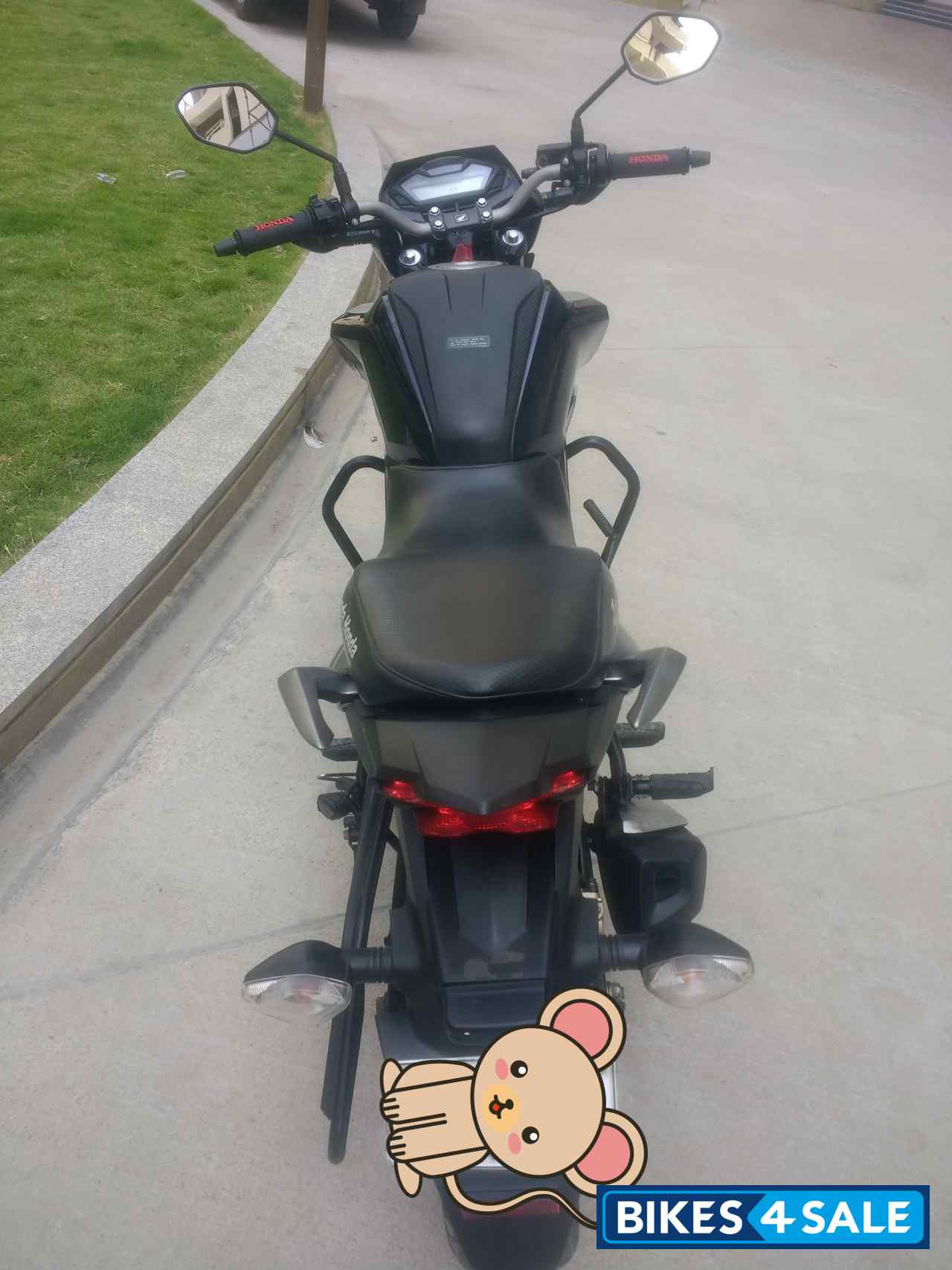 Honda CB Hornet 160R Honda CB Hornet 160R