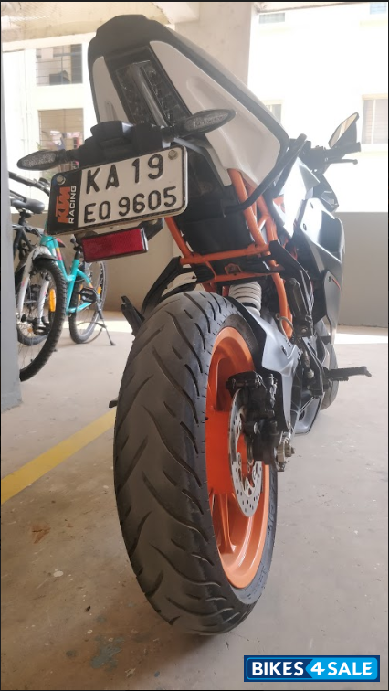 Black And Orange KTM RC 200